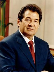 Şäfäğät Täxäwetdinef